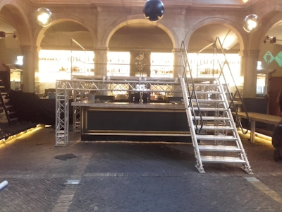 Prolyte Adjustable VIPstairs